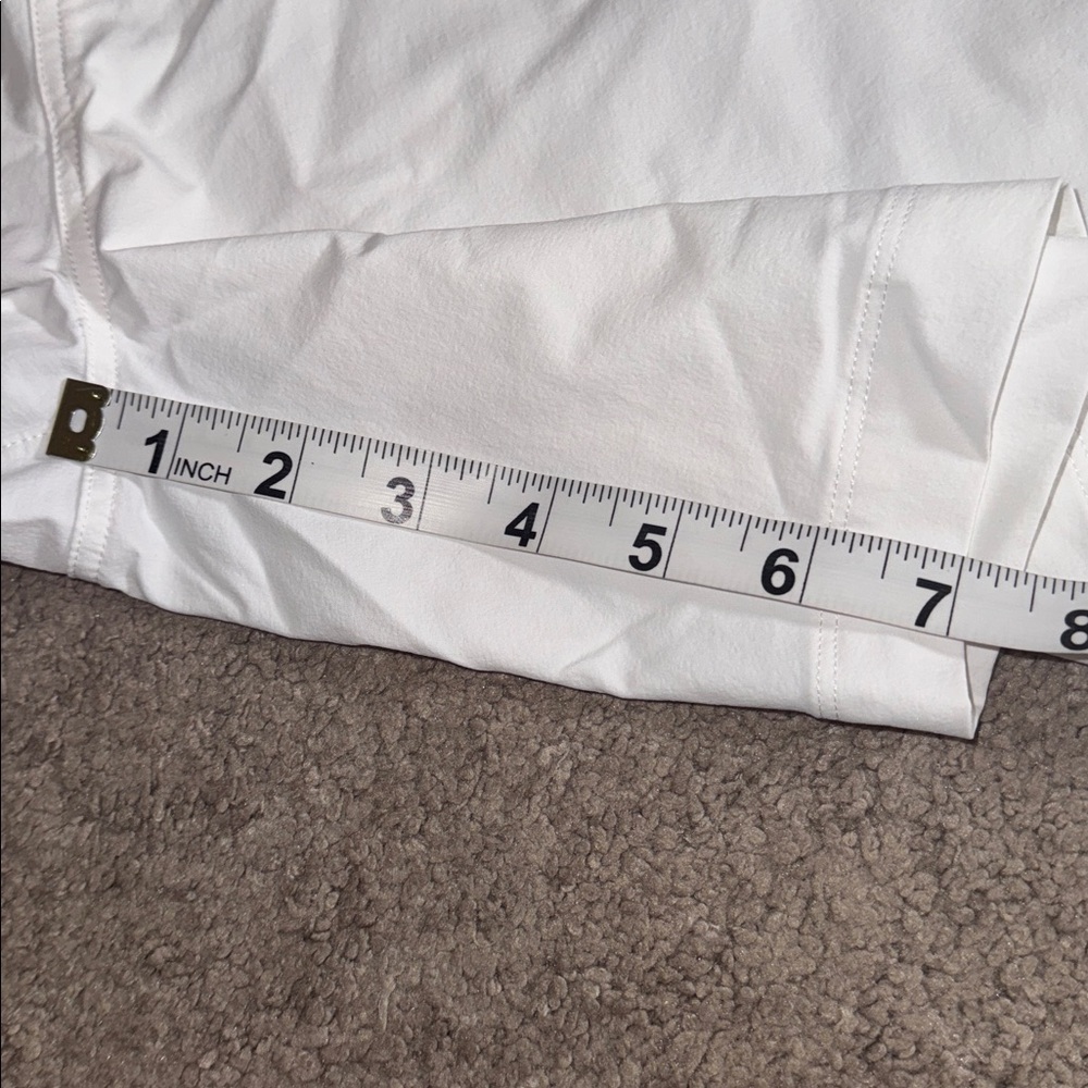 Vuori XXL Crosscourt Shorts men’s $94 white athletic barely used gym - Picture 5 of 10